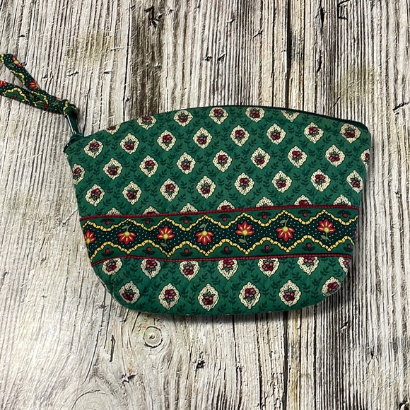 Vera Bradley GREEN VINTAGE Lined Cosmetic Bag Pouch - Picture 1 of 5